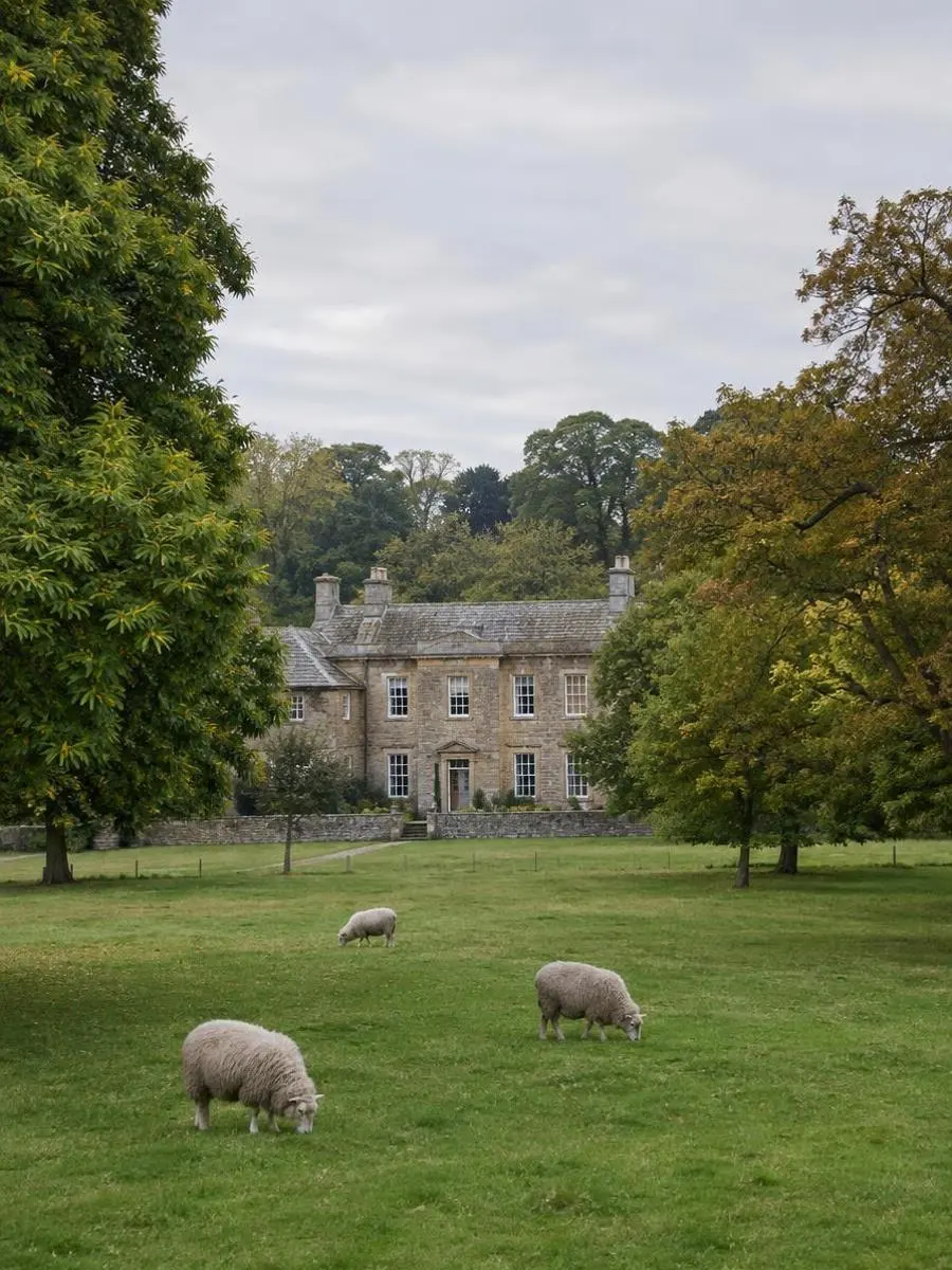 A traditional English country estate and parkland — Hunting UK A traditional English country estate and parkland